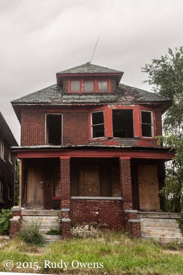 Abandoned Duplex, East Detroit