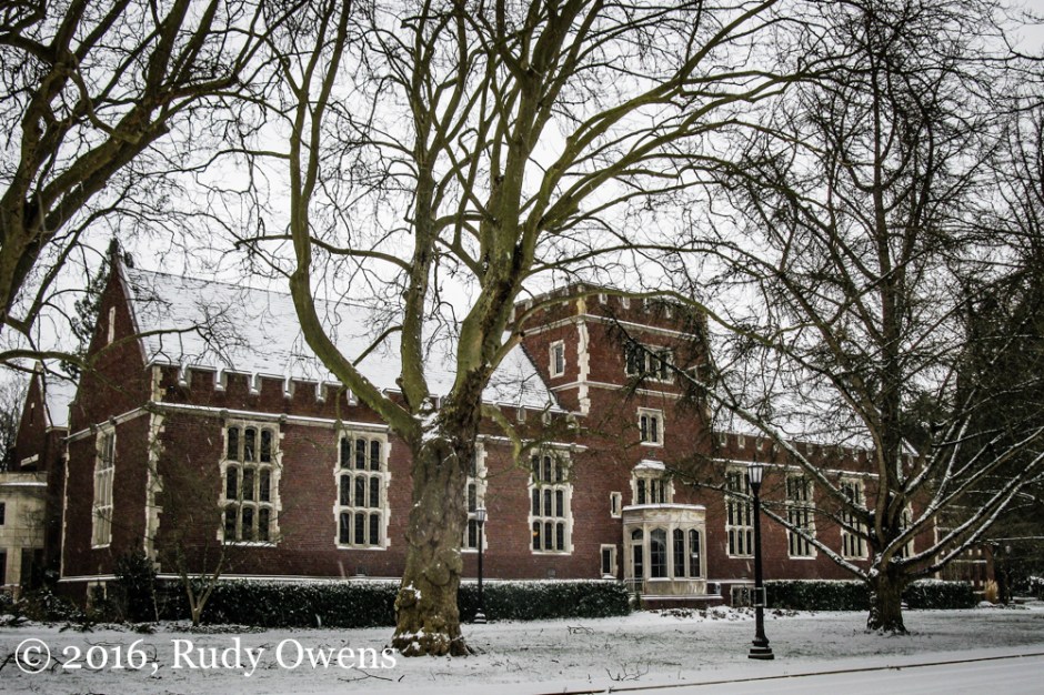 Reed College Library, Snow Storm 2016